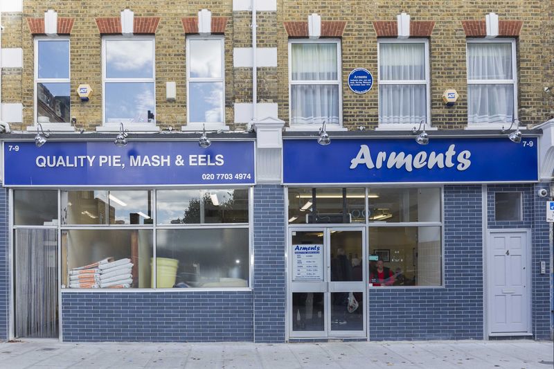 Arments Pie And Mash (Walworth)