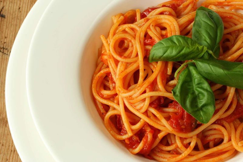 Spaghetti With Simple Tomato Sauce