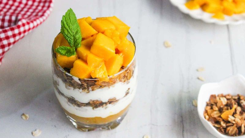 Mango Yogurt Parfait