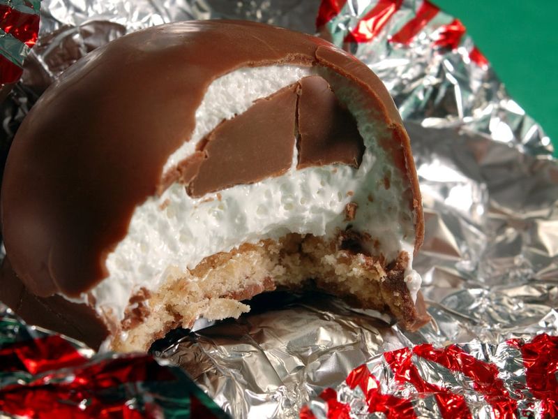 Tunnock's Tea Cakes