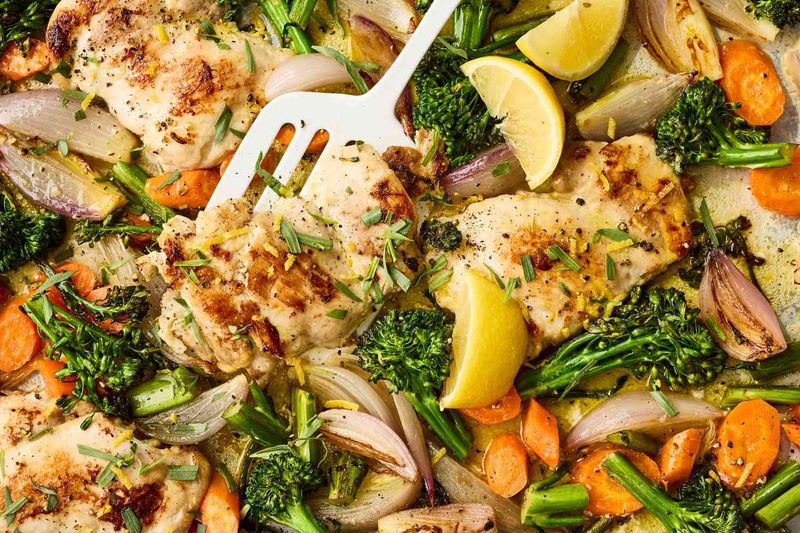 Grilled Chicken With Steamed Greens