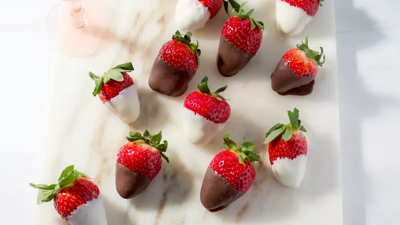 Strawberries With Cream