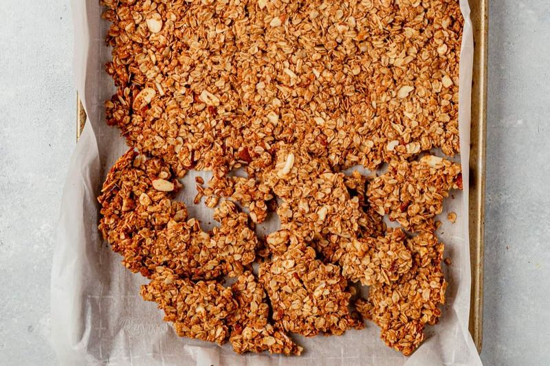Homemade Granola Clusters