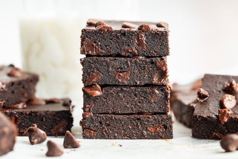 Protein Oat Brownie Squares
