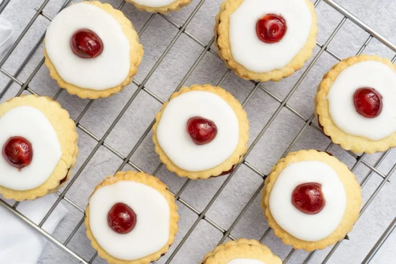 Empire Biscuit