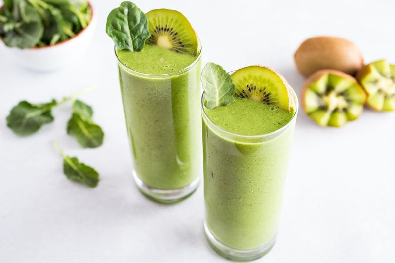 Kiwi Kale Green Smoothie