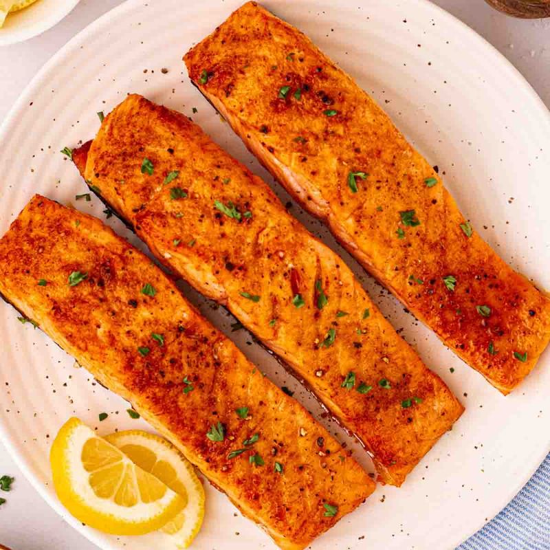 Simple Air Fryer Salmon Fillets