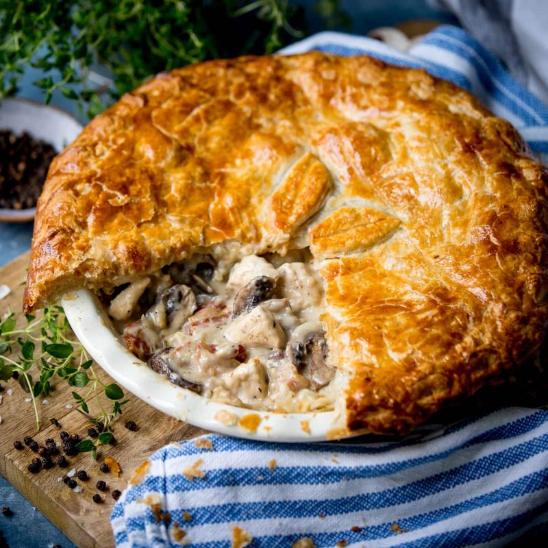Creamy Chicken And Mushroom Pie