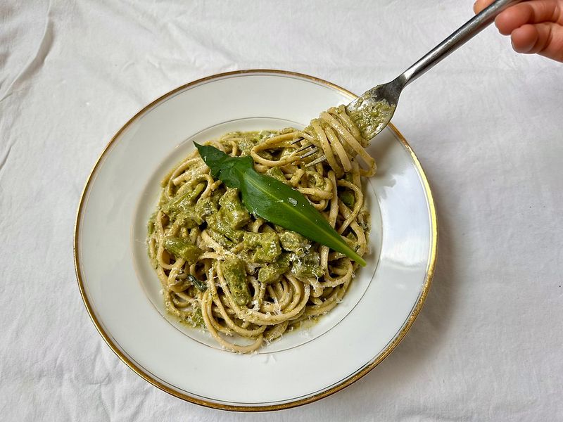 Purple Sprouting Broccoli Pasta With Garlic And Parmesan