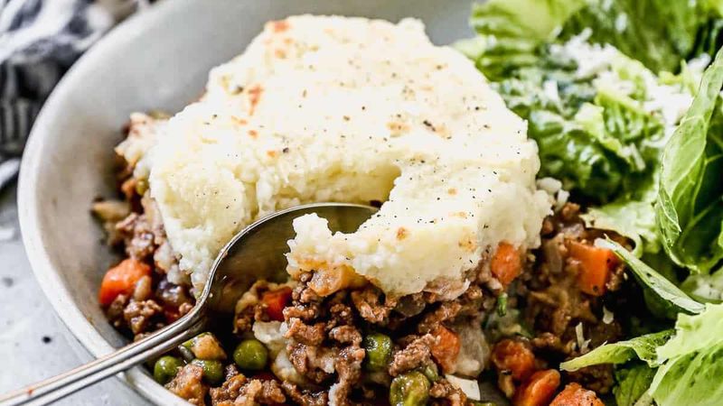 Shepherd's Pie With Buttered Greens