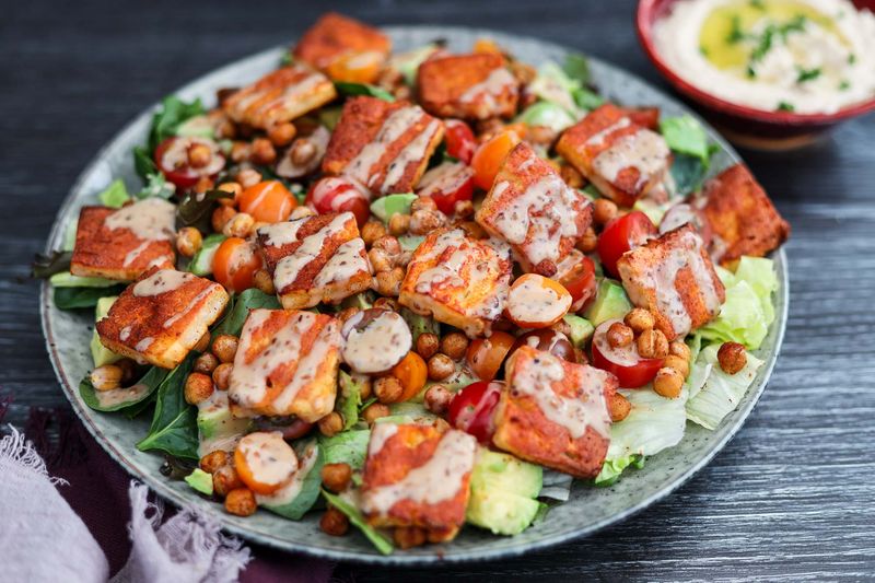 Halloumi And Chickpea Salad