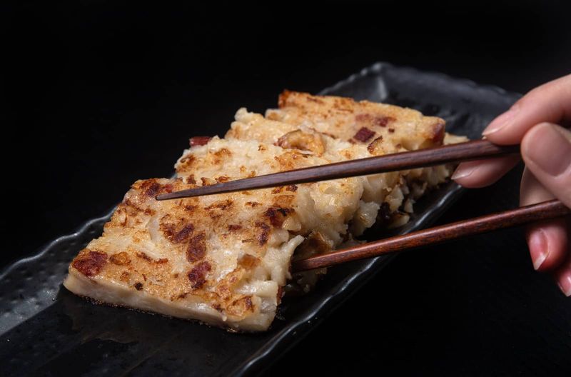 Turnip Cake (Lo Bak Go)