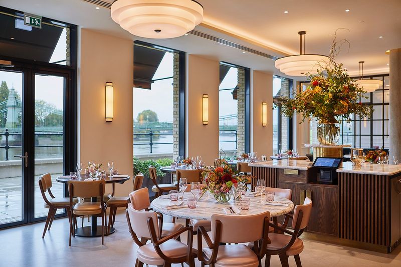 Sam's Riverside (London)