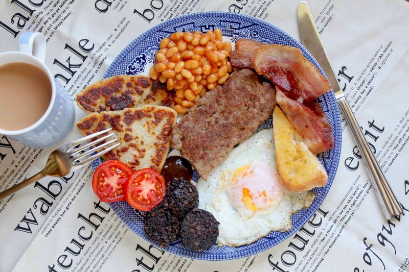 Which Ingredients Overlap – And What Makes Each Breakfast Distinct