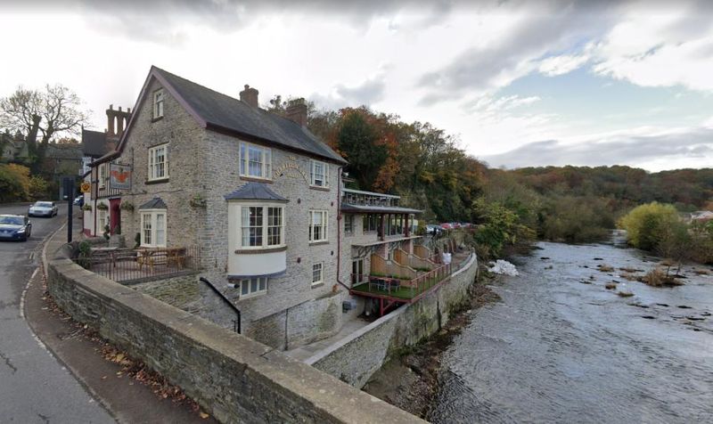 The Charlton Arms (Ludford Bridge, Ludlow, Shropshire)