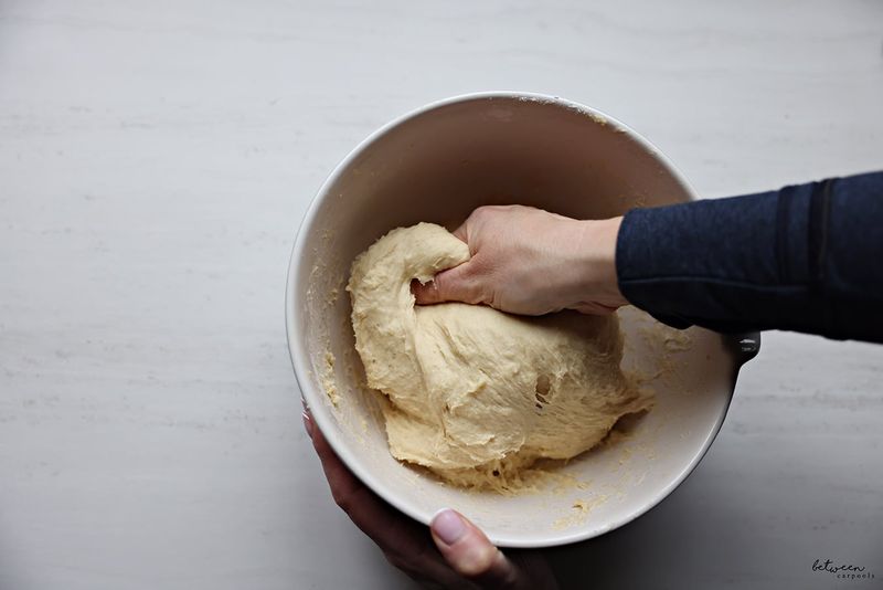 How Proper Kneading Affects Texture