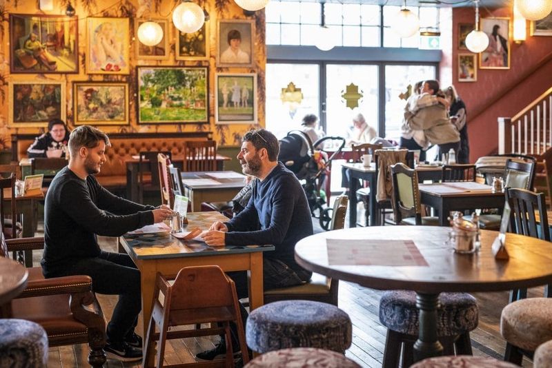 The Rise Of Independent Neighbourhood Cafés