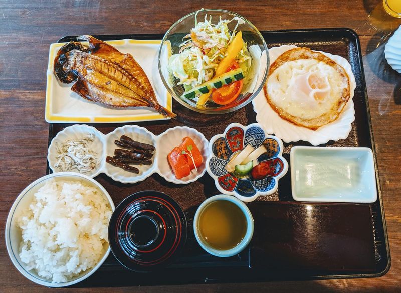 How Local Traditions Influence Morning Meals