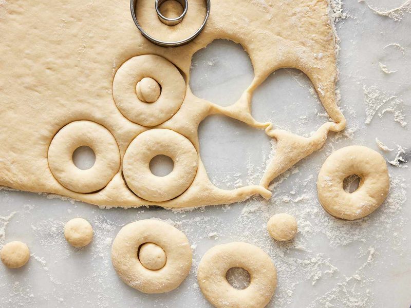Choosing The Right Dough For Soft Doughnuts