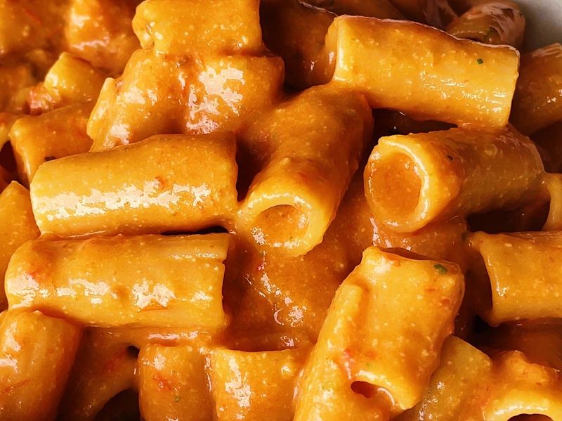 Cheese-Heavy Tomato Hybrid Sauces With Higher Fat And Salt Content