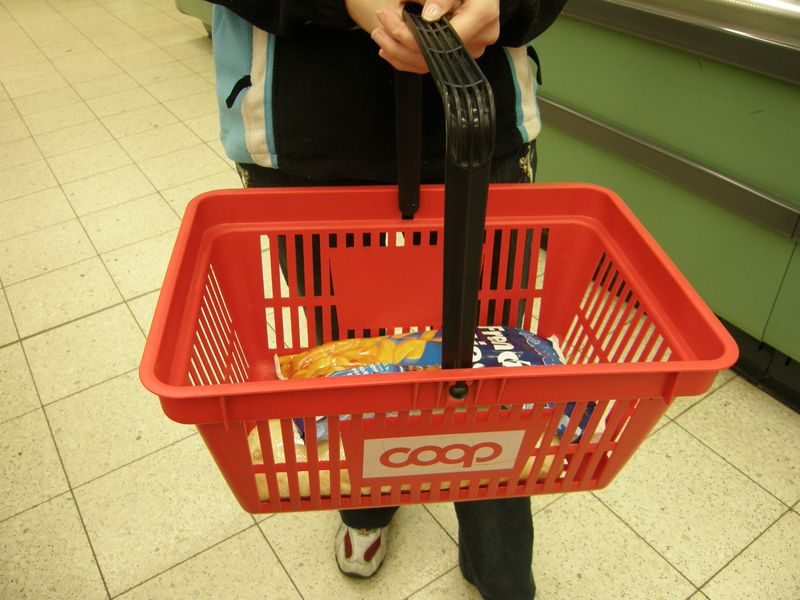 Why Shoppers Started Comparing Baskets Online