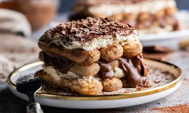 Chocolate And Vanilla Tiramisu Twist