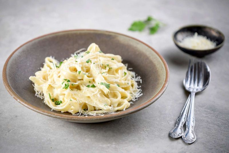 Classic Fettuccine Alfredo
