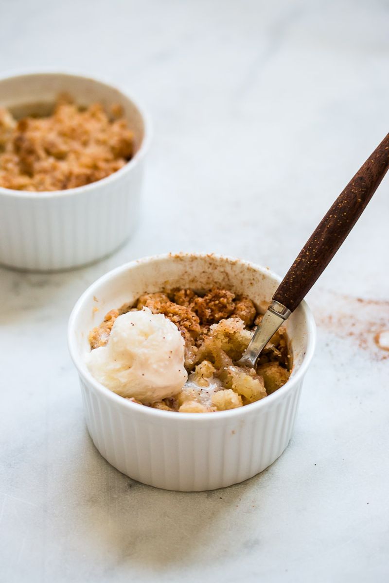 4 Ingredient Apple Crumble