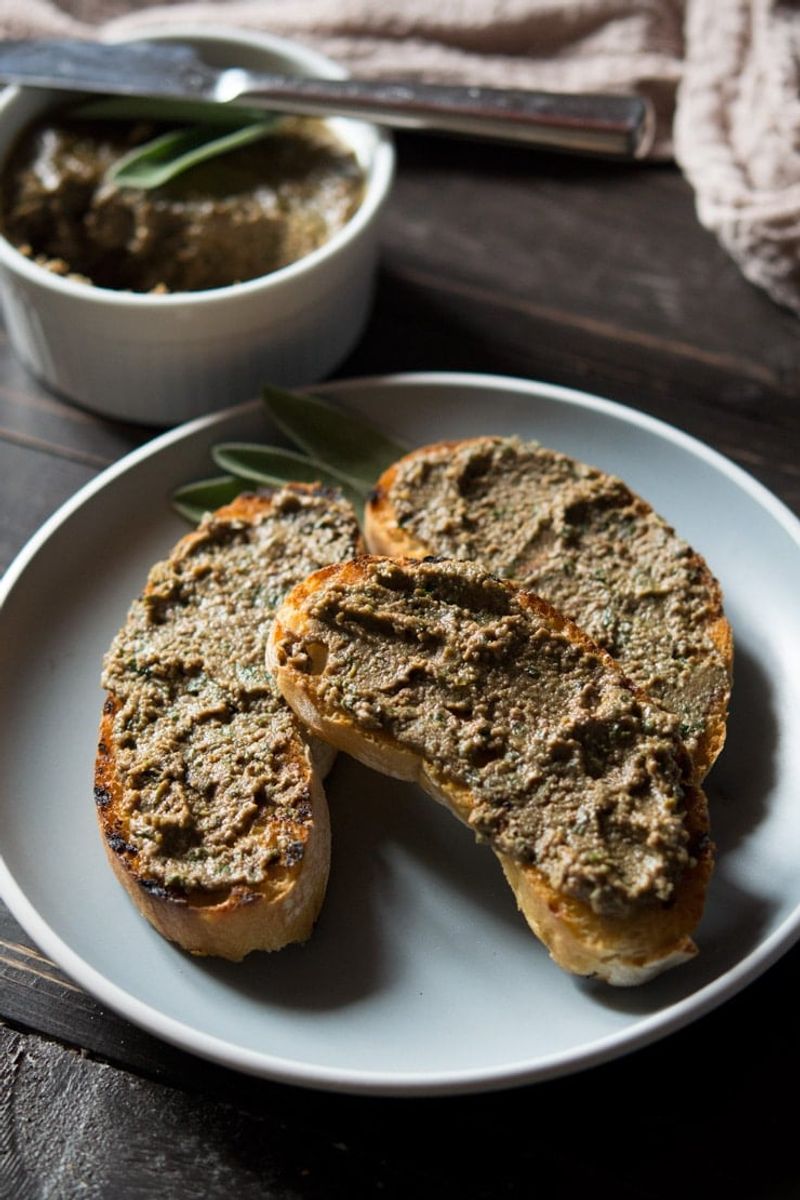 Crostini with Chicken Liver Pâté