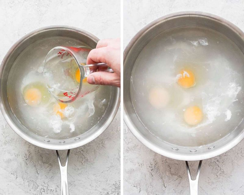Making Eggs Poach Perfectly Every Time