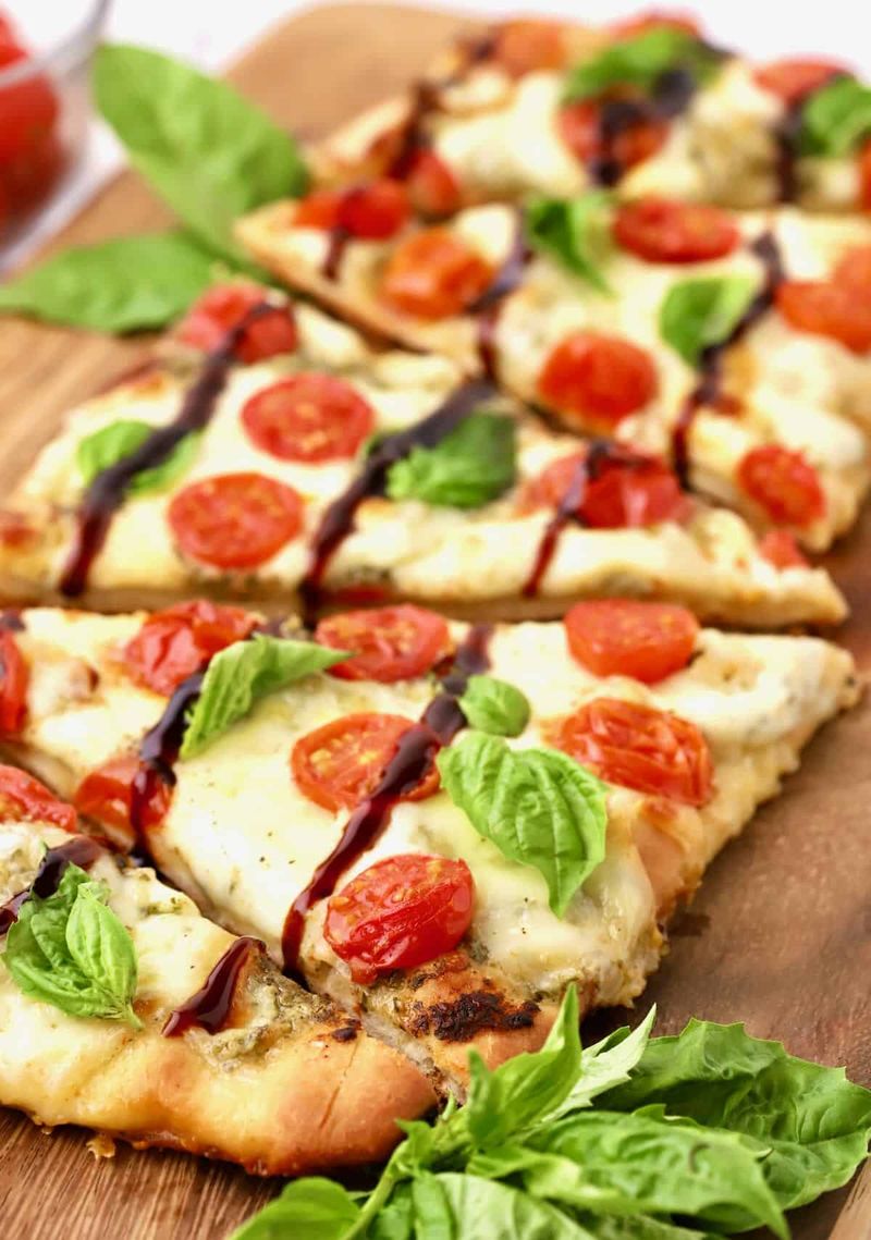 Caprese Flatbread Pizza