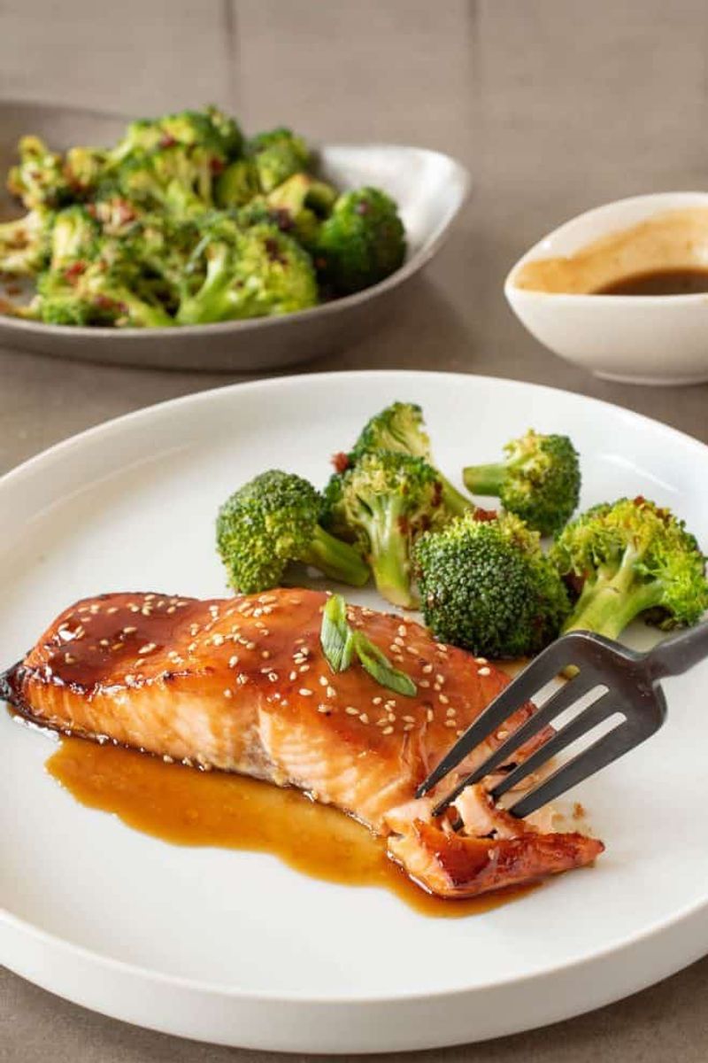Teriyaki Salmon with Steamed Broccoli