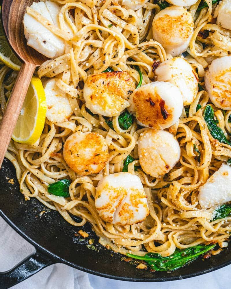 Lemon Butter Garlic Pasta with Scallops