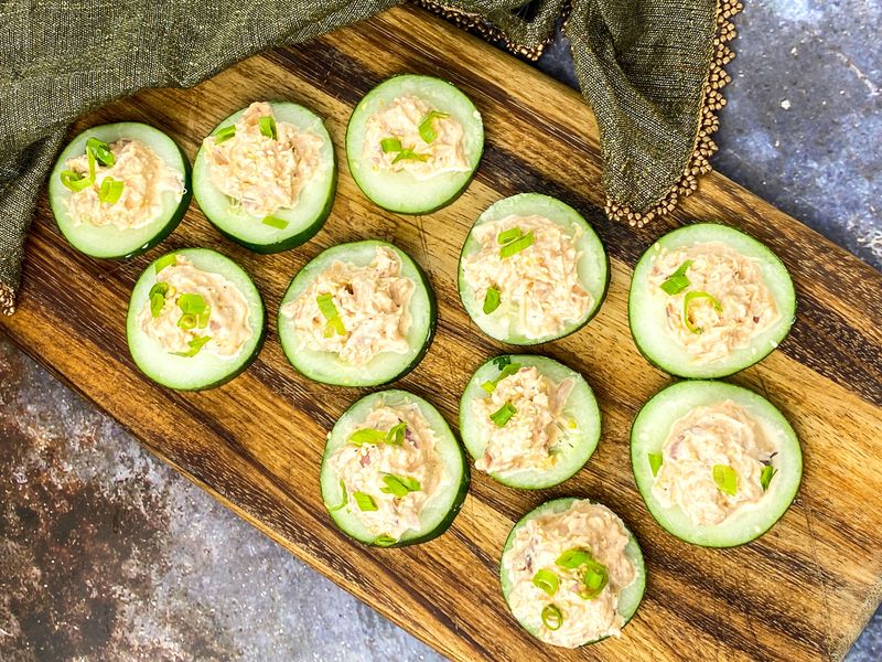Spicy Tuna Cucumber Bites