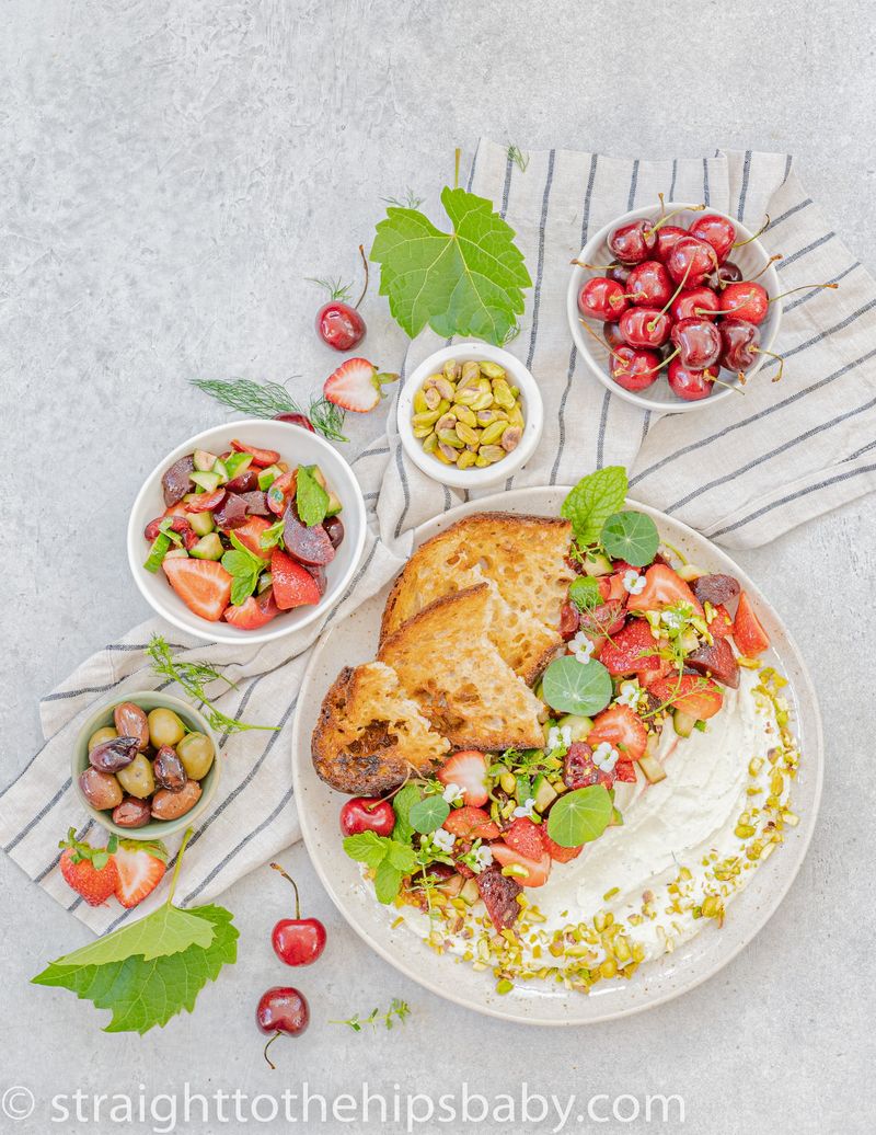 Pita with Feta and Tomato