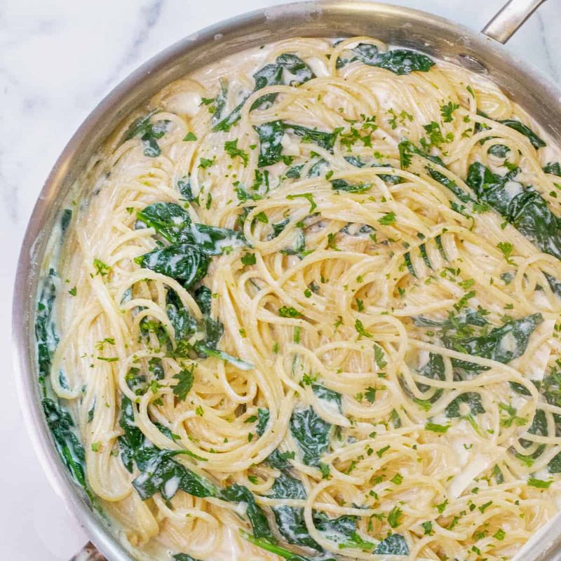 Whole Wheat Pasta with Spinach and Ricotta