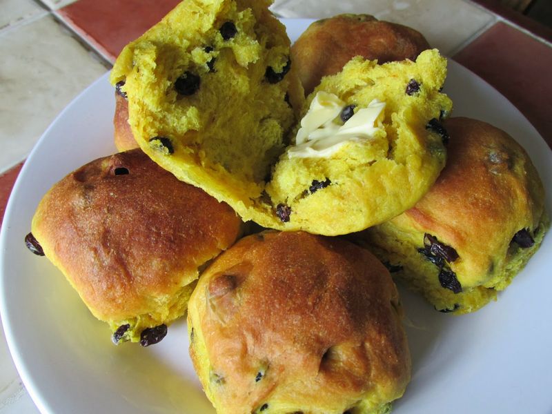 Saffron Buns