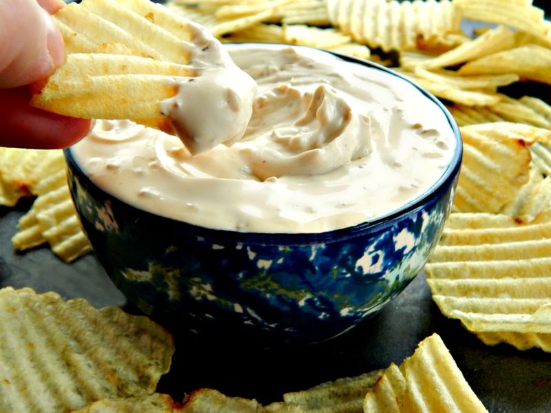 French Onion Dip with Ruffles