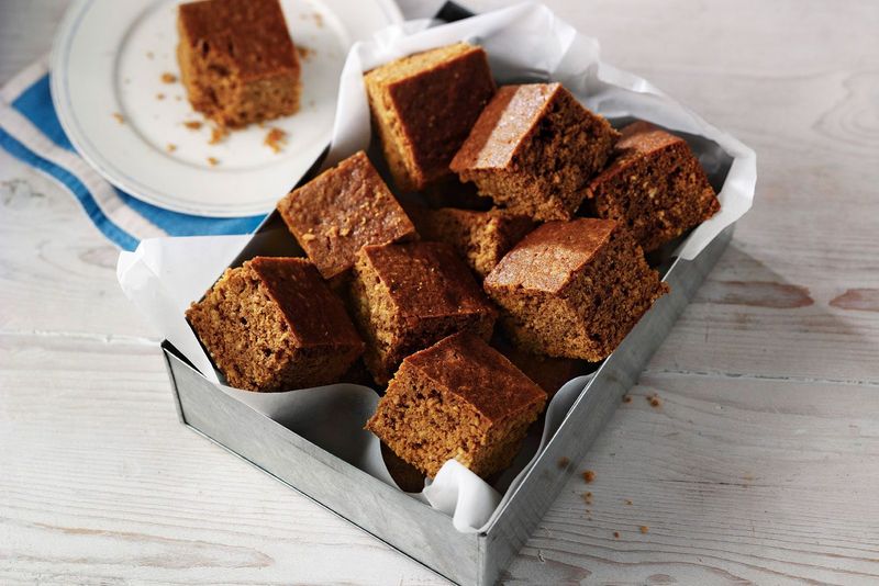 Gingerbread Parkin