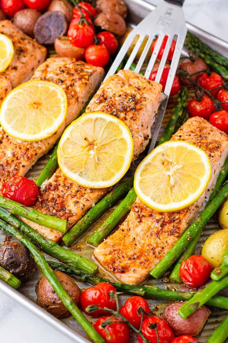 Sheet Pan Salmon and Vegetables