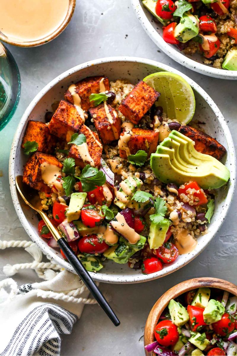 Spicy Black Bean and Sweet Potato Burrito Bowl