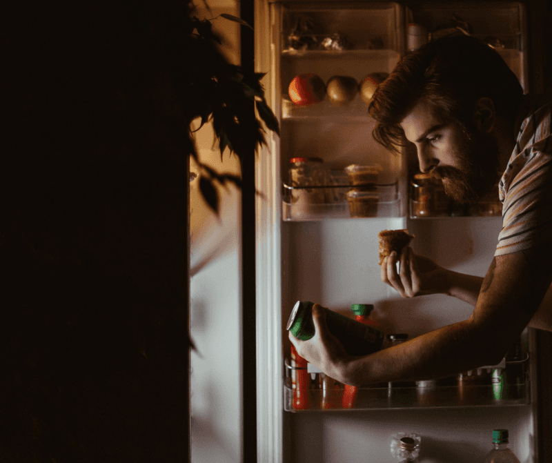 Eating Late at Night Causes Weight Gain