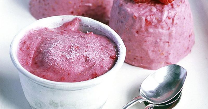 Raspberry Cream Ice