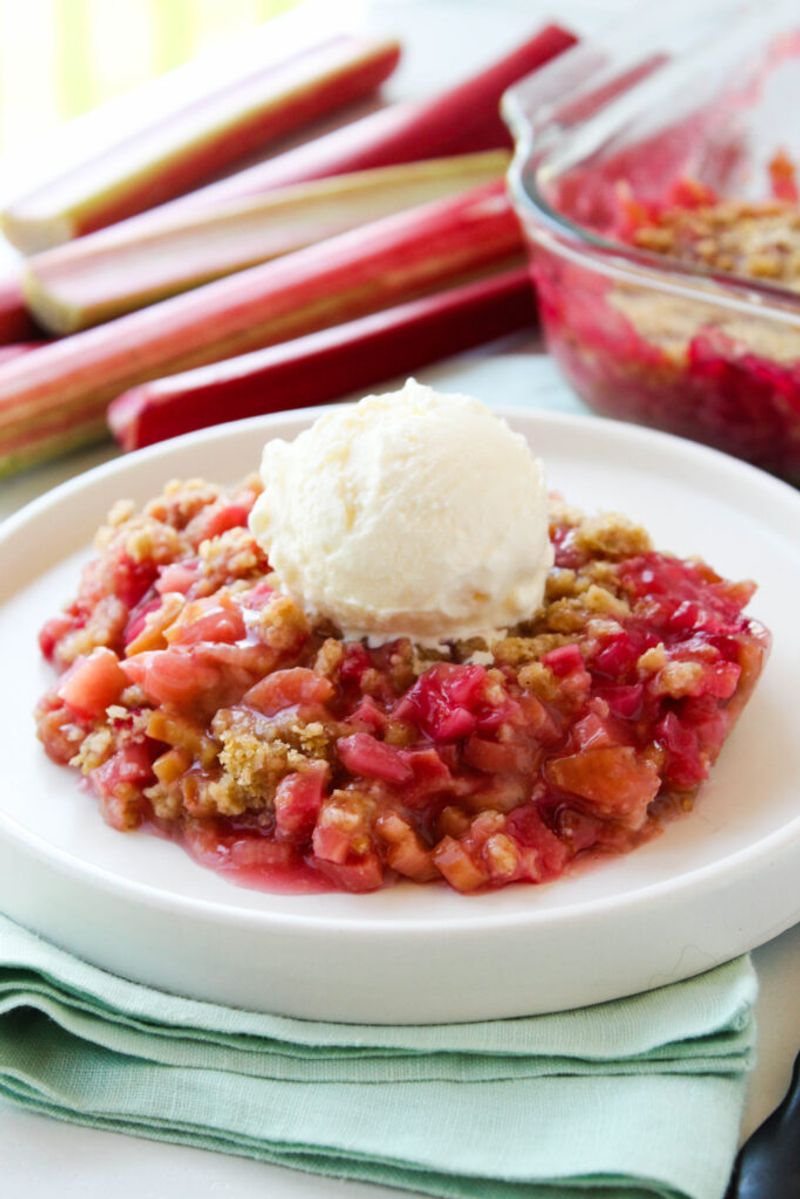 Rhubarb Crumble