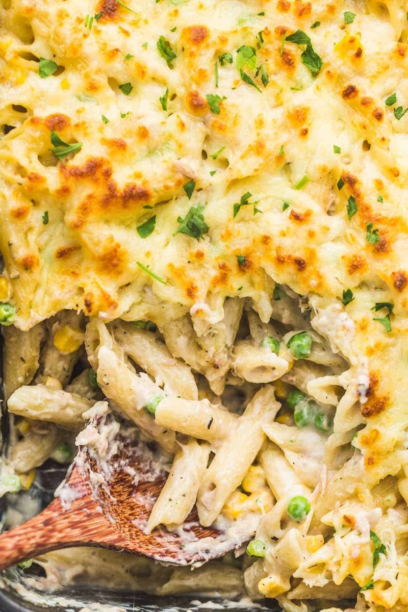 Tunaand Pasta Bake