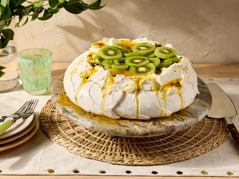 Pavlova (Australia/New Zealand)