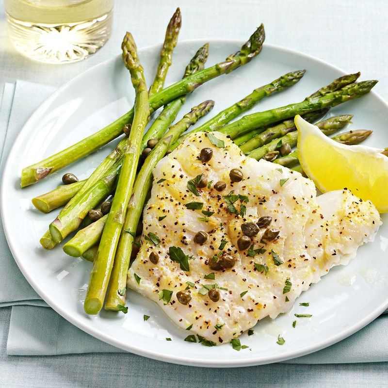 Baked Cod with Roasted Asparagus