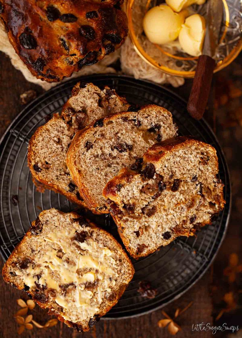 Lincolnshire Plum Bread
