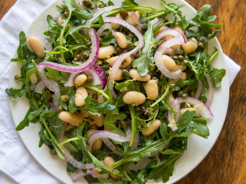 White Bean And Arugula Salad With Lemon Vinaigrette