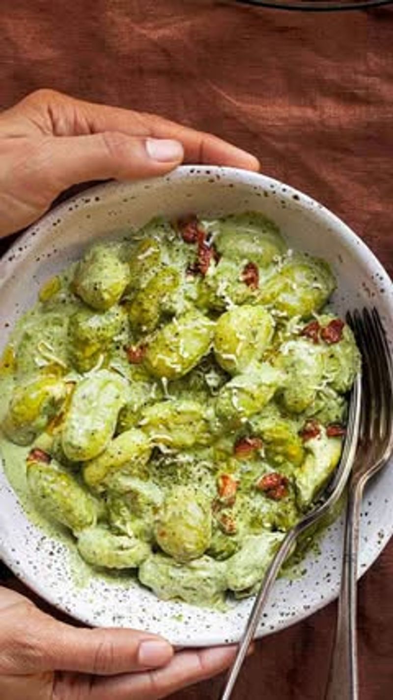 Pesto Gnocchi with Sun-Dried Tomatoes